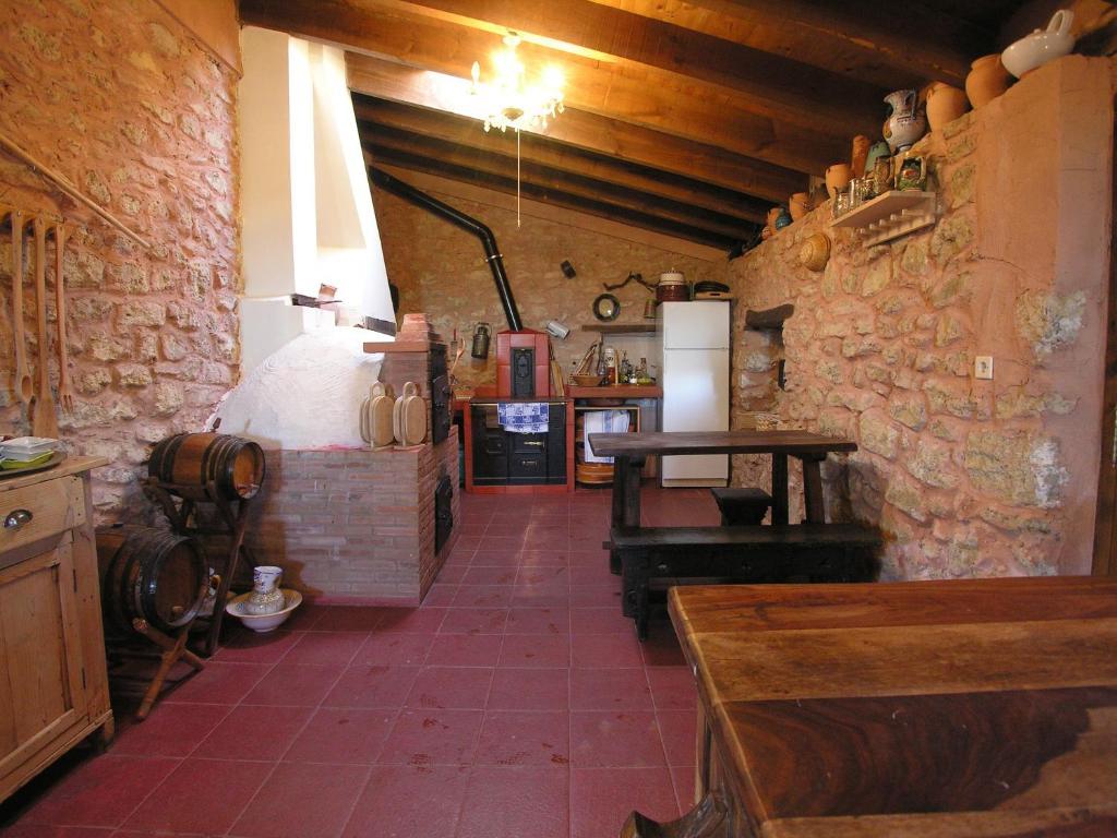 La Posada Del Pintor Tardajos Buitenkant foto